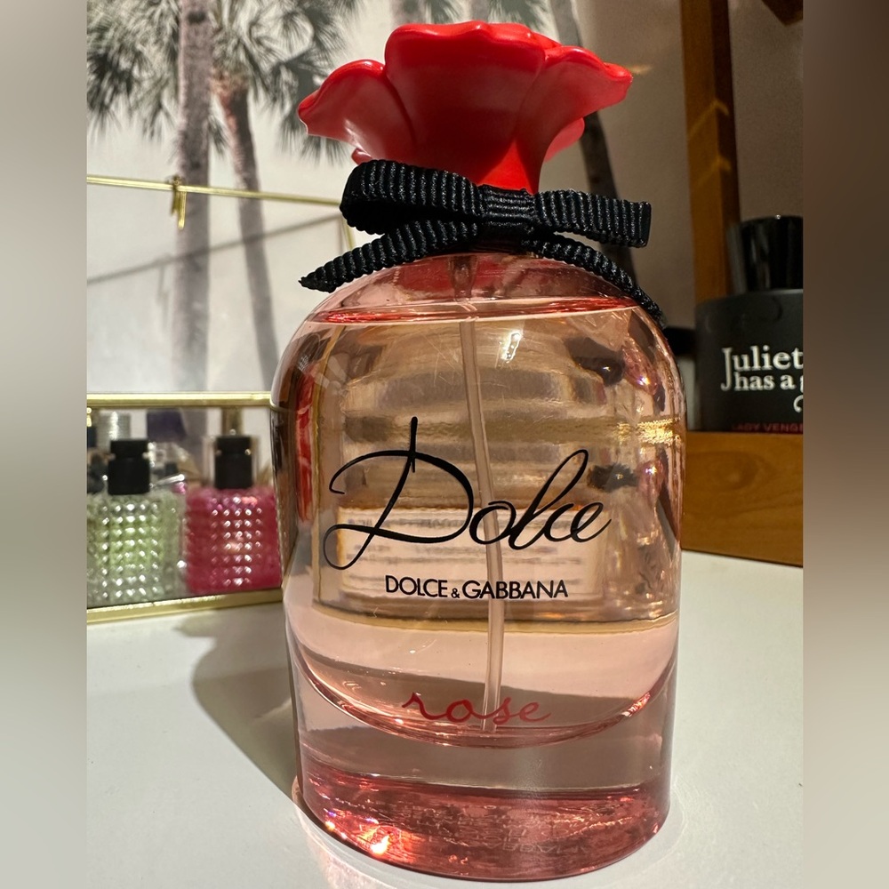 Dolce & Gabbana Rose Perfume